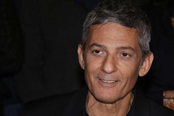 Fiorello replica a Schlein: “Una volta i comunisti citavano Gramsci, adesso me”