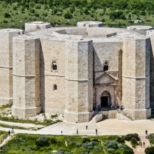 MUSEI, CASTELLI E PARCHI ARCHEOLOGICI DI PUGLIA AMPLIANO GLI ORARI DI APERTURA