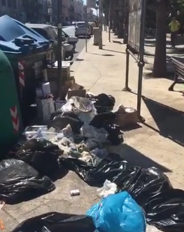 Abbandono rifiuti non differenziati a Bari, individuato e sanzionato il titolare di un locale