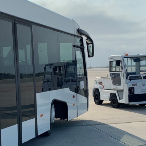 Aeroporti di Bari, rinnovo del parco mezzi: in arrivo nuovi bus elettrici