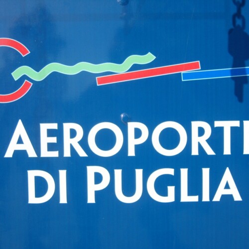 GIUNTA APPROVA PROTOCOLLO DI INTESA CON AEROPORTI DI PUGLIA PER DESTAGIONALIZZAZIONE DEL TURISMO DI INCOMING MEDIANTE CONNETTIVITÀ AEREA E RAFFORZAMENTO DELL’ ATTRATTIVITÀ DI BARI COME META TURISTICO-CULTURALE