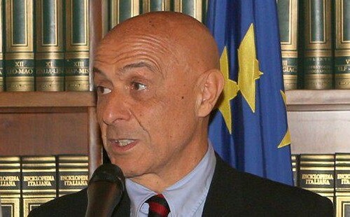 Mafia, il ministro Minniti a Foggia: ‘La risposta dello Stato sarà durissima’
