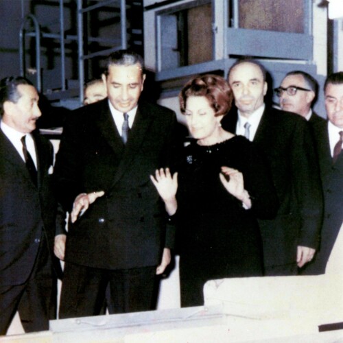 ‘Aldo Moro e il taglio del nastro dell’azienda Granoro’: il celebre scatto del 1967 oggetto di un annullo filatelico
