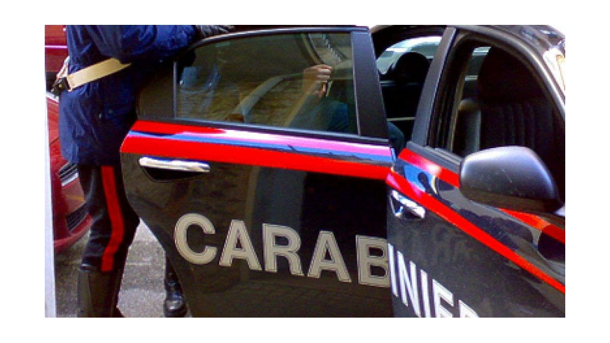 Altamura, sette rapine in farmacia nel periodo natalizio: in manette un 20enne e un 27enne