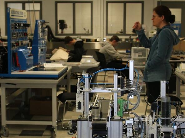 ‘Alternanza scuola-lavoro’, Cisl e Anteas Bari presentano il protocollo d’intesa con l’istituto Vivante
