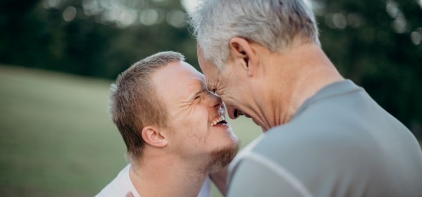 Approvati i nuovi indirizzi di programmazione delle attività per interventi per valorizzare il ruolo di cura e assistenza del caregiver familiare