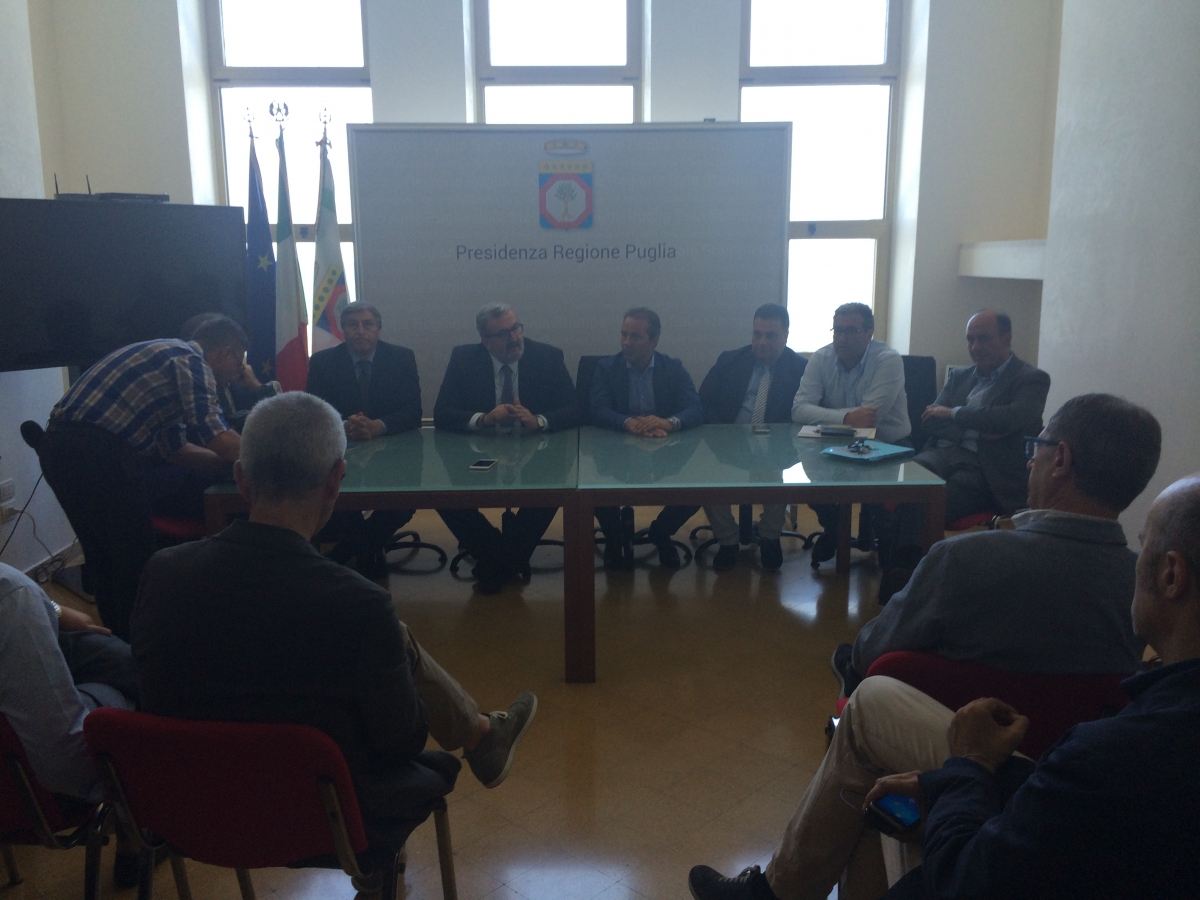 Attuazione Legge Delrio, il governatore Emiliano incontra i presidenti delle province