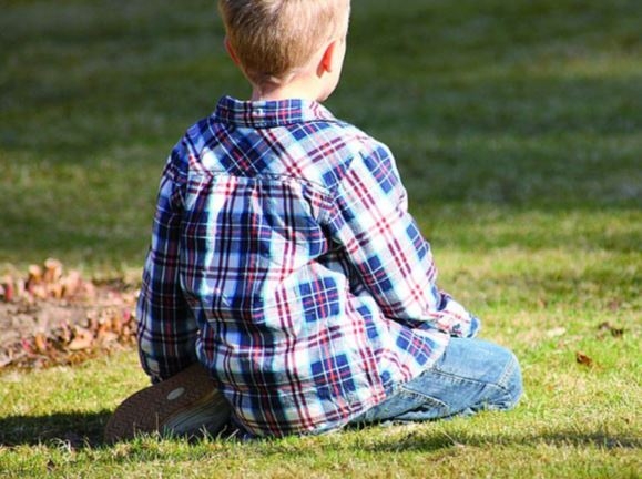 Autismo, ecco la storia del piccolo Gabriele: ‘Aiutateci a sostenere i progressi di nostro figlio’