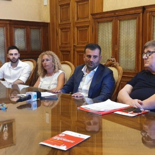 BA 29, il 25% dei tirocini trasformato in contratto di lavoro. Decaro: ‘Ci sono ancora 500 posizioni aperte’