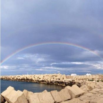 Bari, a San Cataldo torna il ‘Convivio dell’arcobaleno’: banchetto e spettacoli sul lungomare Starita