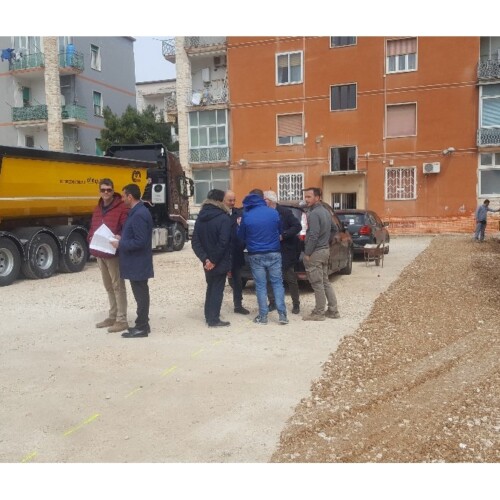 Bari, al via i lavori per la costruzione di una nuova area parcheggio: 137 nuovi posti auto per i residenti del quartiere Japigia