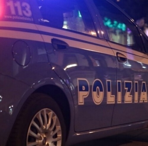 Bari, assalto ad un tir nei pressi dello stadio: banditi sparano contro gli agenti della polizia locale