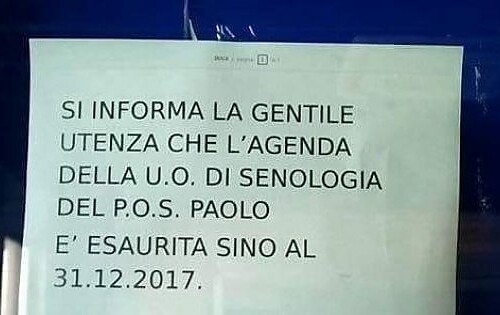 Bari, cartello affisso all’ospedale San Paolo: ‘Agenda delle mammografie esaurita fino al 2017’