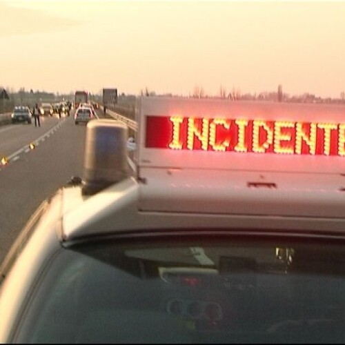 Bari, incidente sulla Statale 100: traffico in tilt