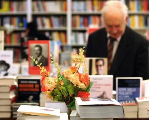 Bari: la libreria Laterza festeggia la ‘Giornata mondiale del libro’