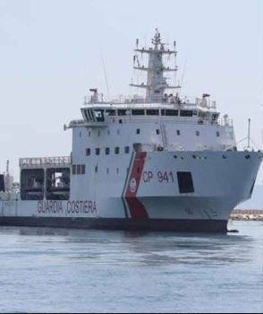 Bari, l’arcivescovo Cacucci: ‘Pronti a ospitare i migranti della nave Diciotti’