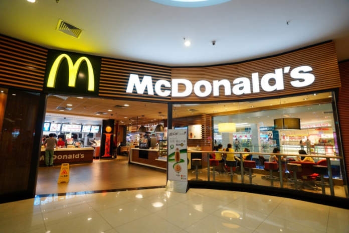 Bari, McDonald’s apre nuova sede in Corso Vittorio Emanuele e cerca 80 lavoratori