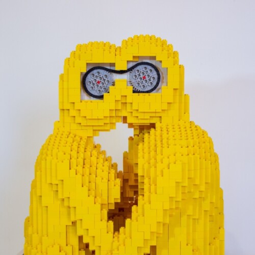 Bari, mostra ‘A brick for Nick’ nel museo Civico: vince l’opera simbolo di condivisione e dialogo