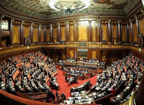 Bari, ok del Senato al decreto legge sul Palagiustizia: processi sospesi fino al 30 settembre