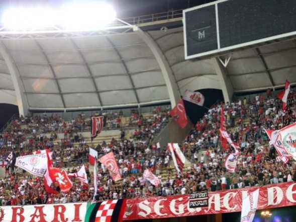 Bari, ombre sulla promozione in A del ’97: ‘Partita col Castel di Sangro truccata’. L’ex presidente degli abruzzesi: ‘Tutto falso’