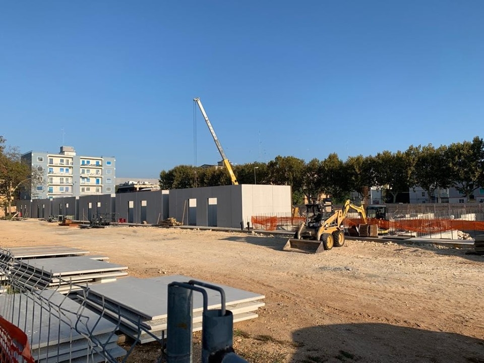 Bari, prende forma il nuovo mercato di via Pitagora. Decaro: ‘Opera che restituisce dignità al lavoro dei commercianti’