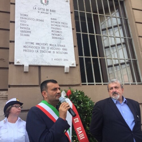 Bari ricorda la strage di Bologna, Decaro: ‘Cercare la verità per rendere giustizia alle vittime e ai loro familiari’