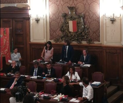 Bari, si è insediato il nuovo consiglio comunale: è tra i più ‘rosa’ d’Italia