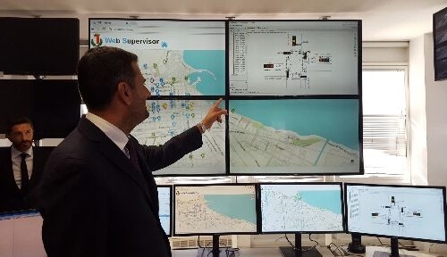 Bari, sistema di controllo centralizzato del traffico: 115 semafori sincronizzati