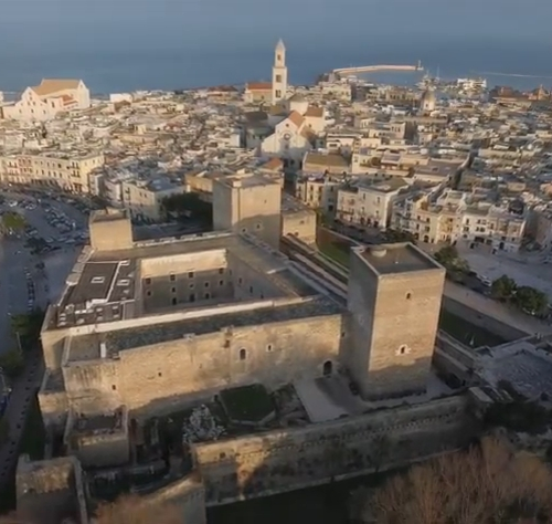 Bari, tutto pronto per il G7: 1500 uomini e 600 telecamere controlleranno la città (VIDEO)