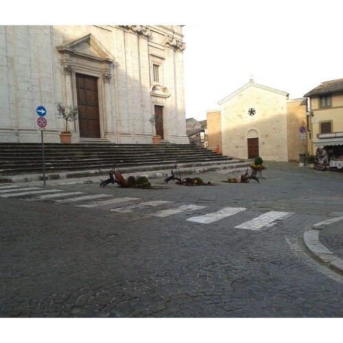 BARLETTA, VANDALI NEL CENTRO STORICO.  GLI PSICOLOGI: “DISAGIO SOCIALE  DA NON SOTTOVALUTARE”
