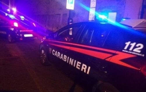 Brindisi, tragedia nella notte: 23enne accoltella e uccide la madre