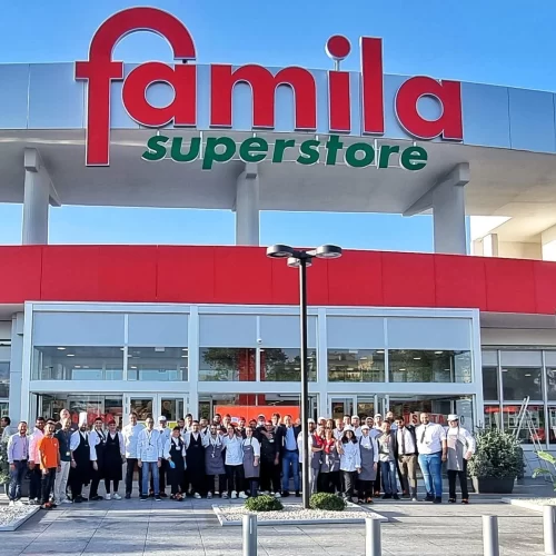 Famila Superstore del Gruppo Megamark in Via Livatino a Bari