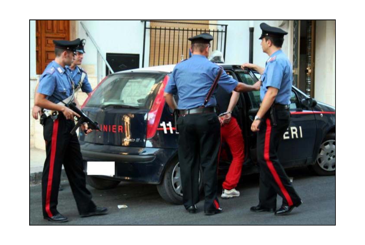 Cisternino: erano in possesso di droga e denaro falso, in manette due giovani