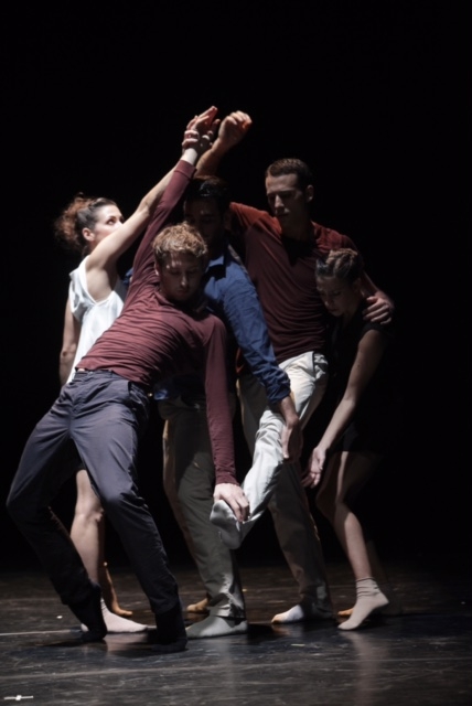 DaB: domani al Nuovo Teatro Abeliano ‘SENTieri’, lo spettacolo curato da Arteballetto