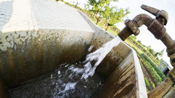 Emergenza acqua, in Puglia nuove restrizioni: disagi ai piani alti