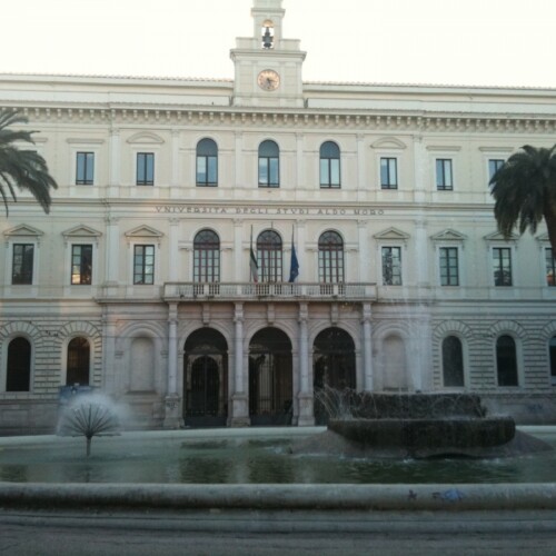 Emergenza aule, l’Università di Bari risponde agli studenti: ‘Nuovi spazi in ateneo e nell’ex palazzo delle Poste’