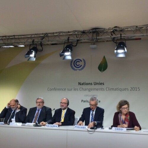 Michele Emiliano alla conferenza sul clima di Parigi: ‘Decarbonizzare la Puglia e spostare l’approdo del gasdotto TAP a Brindisi’ (VIDEO)