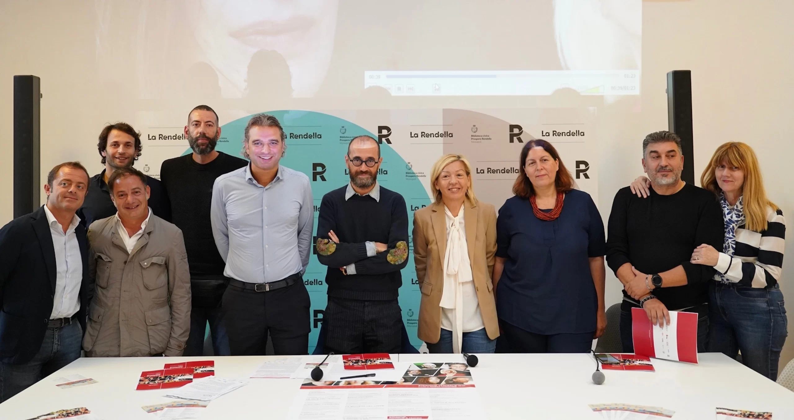 SCONFINAMENTI Undici produzioni per la Stagione di prosa 2022.23 del Teatro Radar a Monopoli