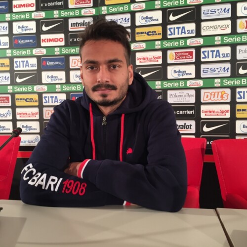Fc Bari, parla Gentsoglou: ‘Vincere con l’Ascoli per recuperare i punti persi a Como’