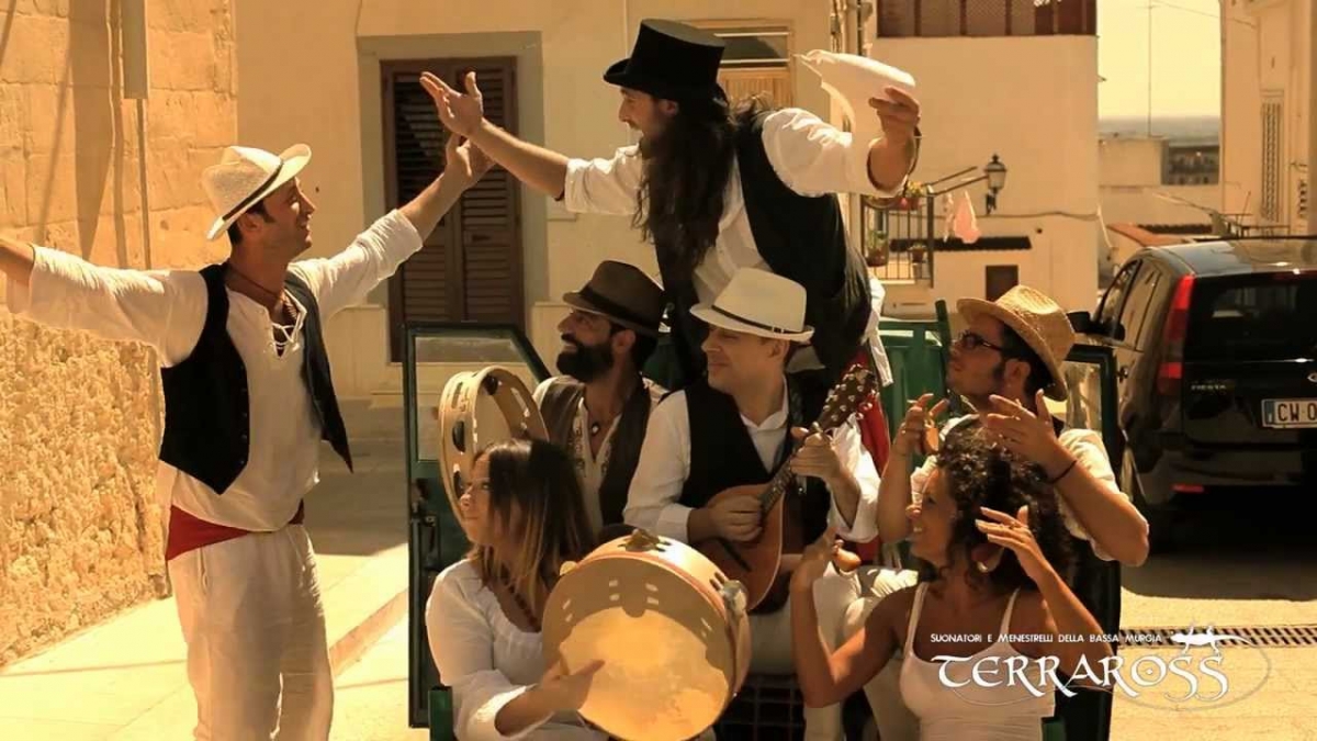 Fiera del Levante: tradizione, musica e divertimento con i Terraròss