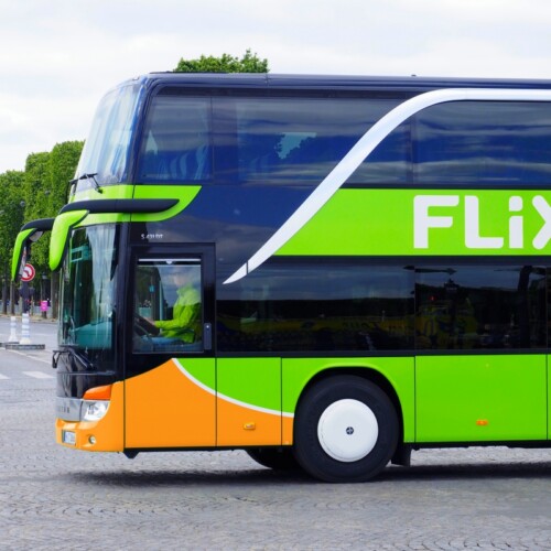 Flixbus sbarca a Taranto: inaugurati collegamenti in autobus verso sei città italiane