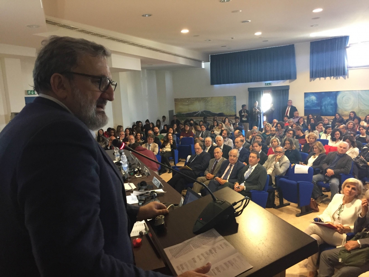 Forum economia e povertà: varato il ‘Manifesto di Bari’
