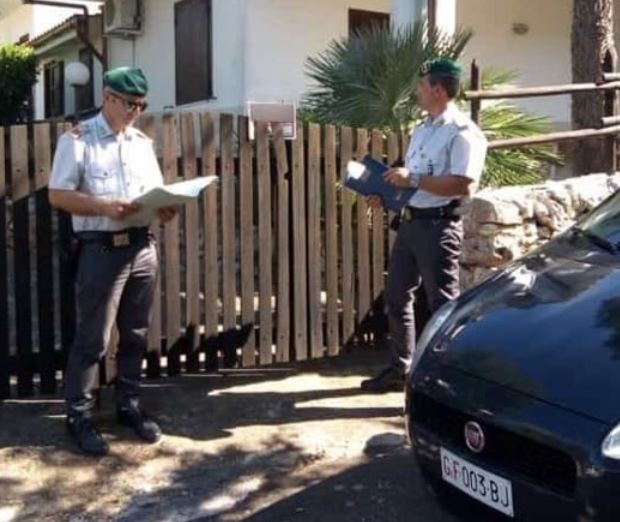 Gdf controlla numerosi b&b nel brindisino: scoperte 13 strutture irregolari