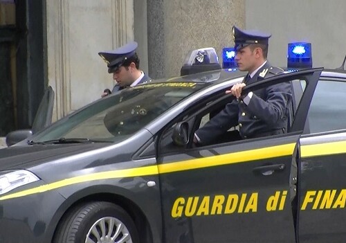 Gdf sgomina organizzazione criminale nel modenese: beni sequestrati a Nardò