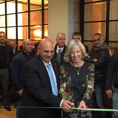 Bari, la ministra Giannini inaugura il Centro Polifunzionale Studenti: ‘Spazio che  unisce l’università e la città'(VIDEO)