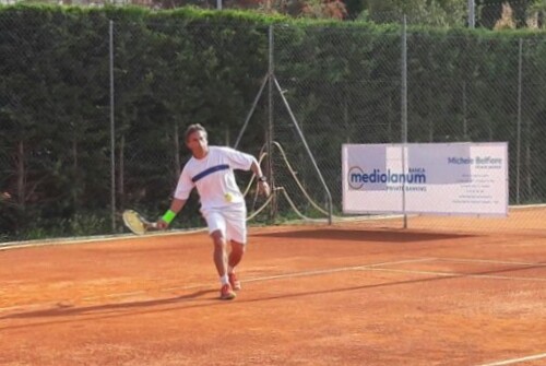 Grande Tennis al Njlaya con il Primo Trofeo Mediolanum