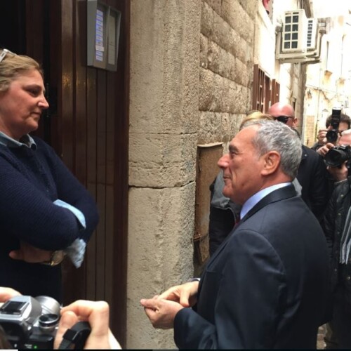Elezioni, il leader LeU Pietro Grasso in visita a Bari: ‘La sinistra c’è’. (VIDEO/FOTOGALLERY)