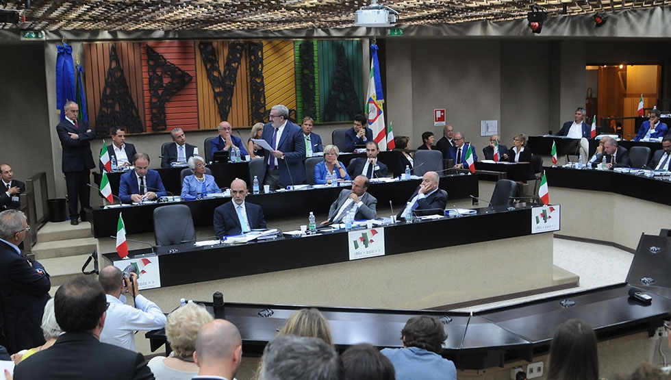 Il consiglio regionale approva la modifica  del Corecom: i componenti passano da tre a cinque