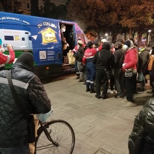Il Gruppo Ladisa di Bari dalla parte degli invisibili