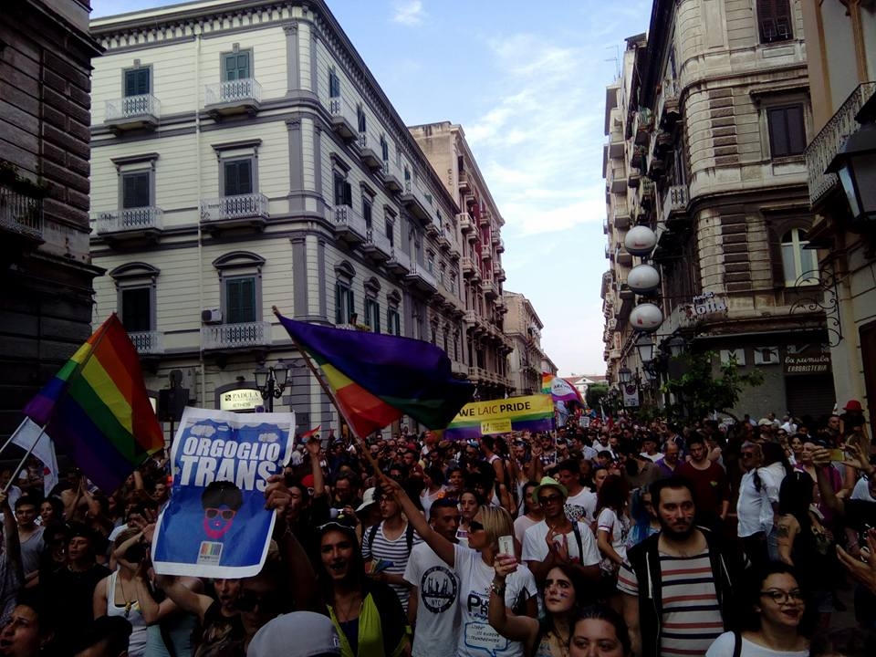 Il Puglia Pride torna a Bari: ‘Questa città è un ponte fra culture diverse’